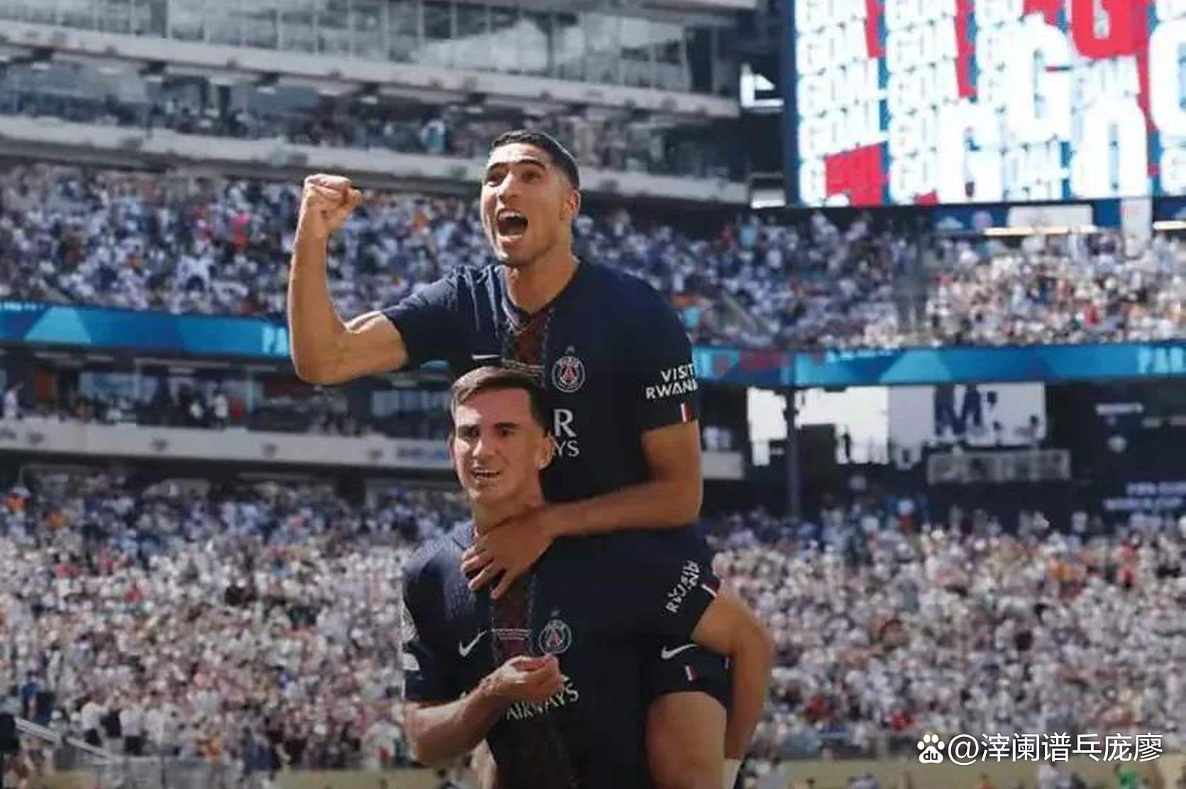 姆巴佩在曼联比赛中比赛局势复杂，出色防守引发热议！引发球迷热议的简单介绍