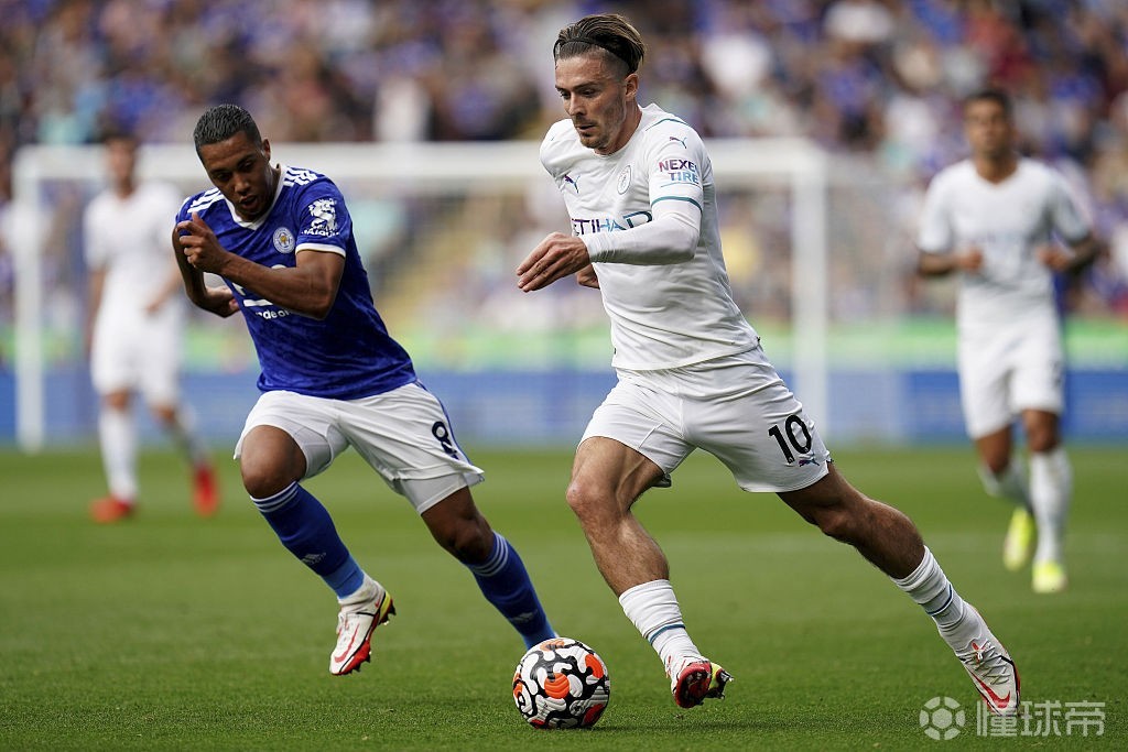 赛后体能课后，巴塞罗那状态回暖备战意甲，引发热议，临场指挥获称赞的简单介绍